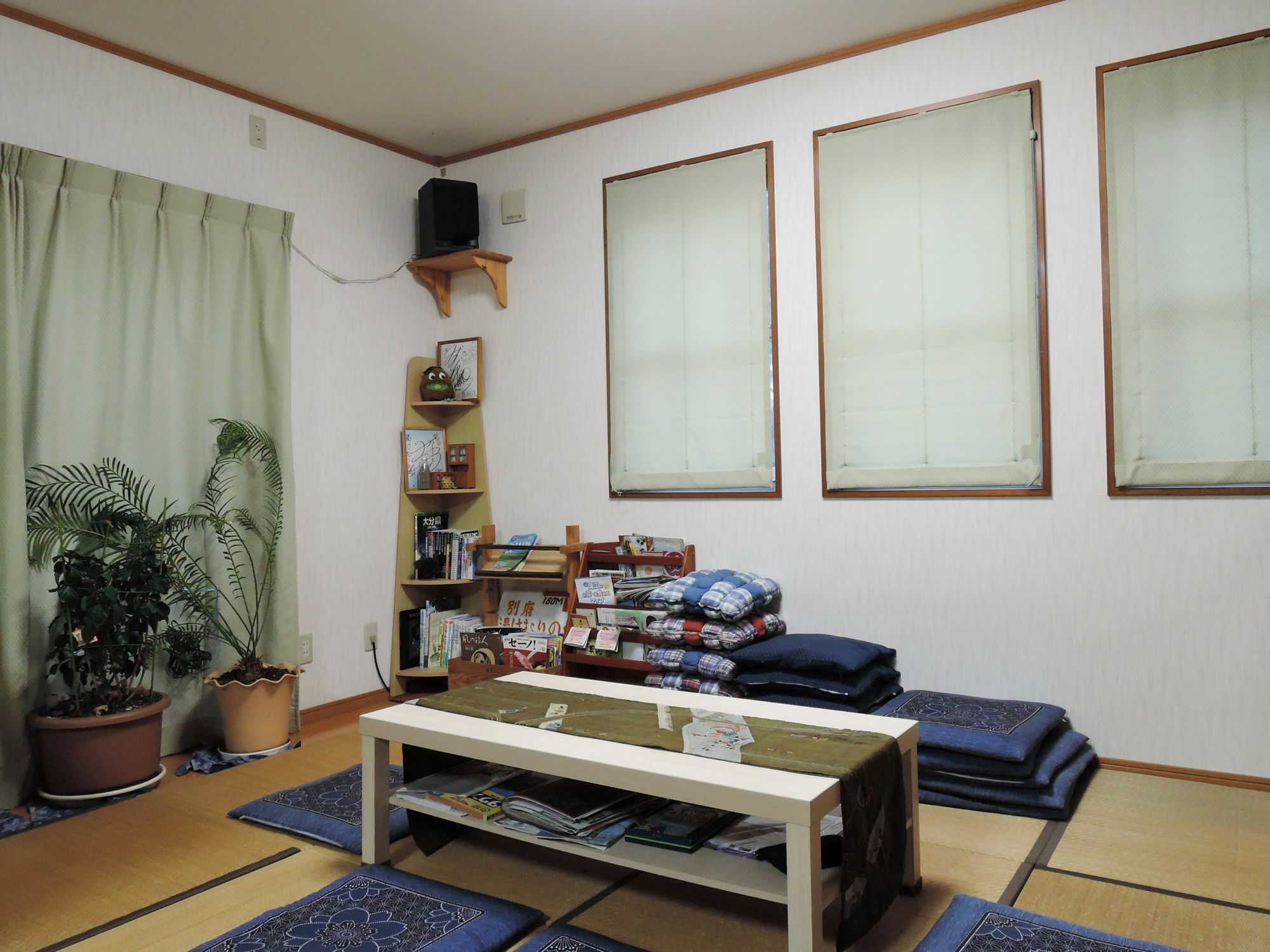 Beppu Yukemuri-No-Oka Youth Hostel Екстер'єр фото